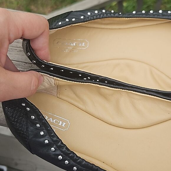 Coach Delia studded and snakeskin flats size 8.5 - Picture 6 of 9